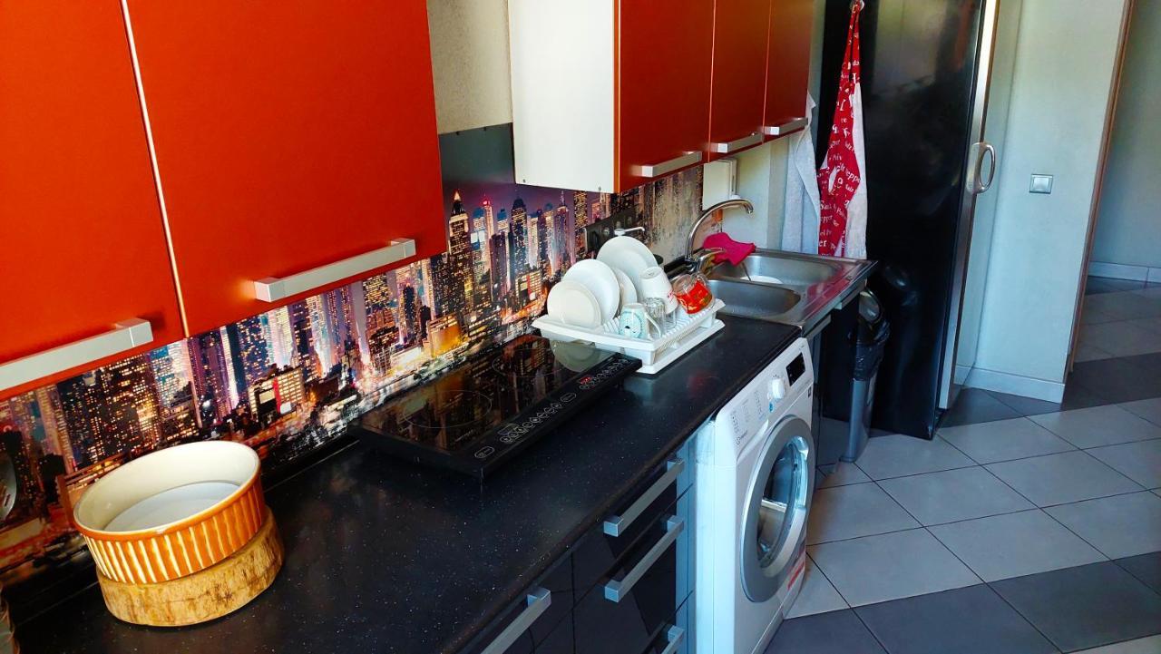 Happy Hotel Riga Extérieur photo