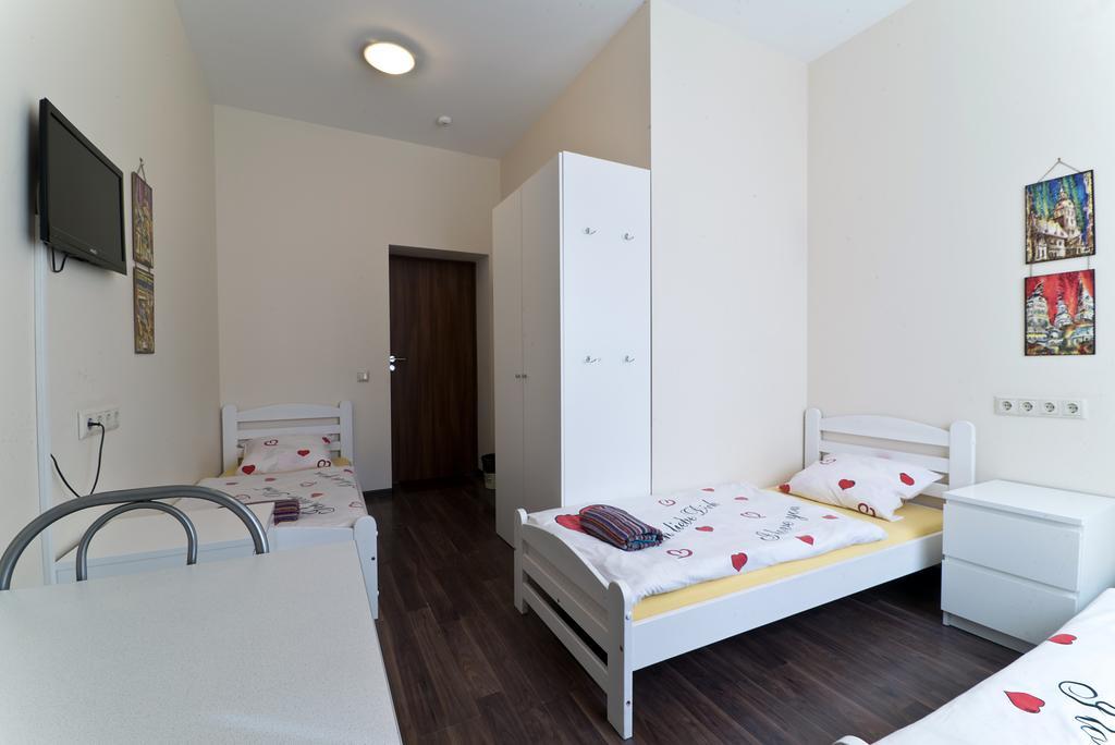 Happy Hotel Riga Extérieur photo